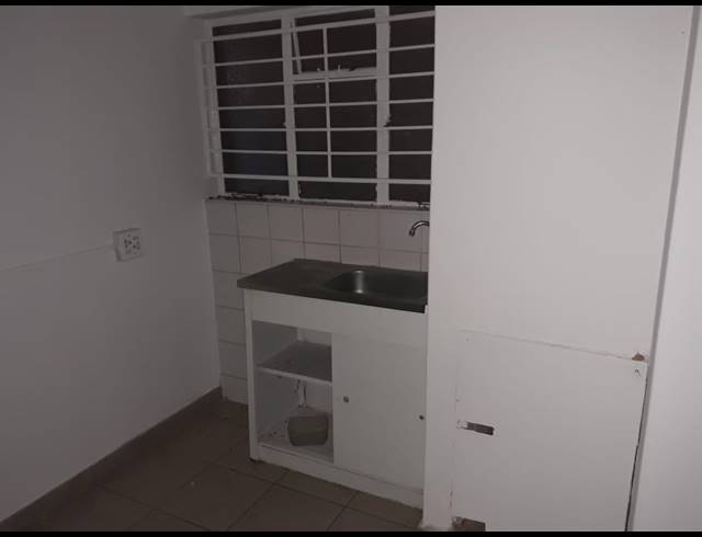81M² RETAIL RENTED IN GEZINA